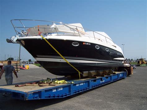 international boat transport companies.